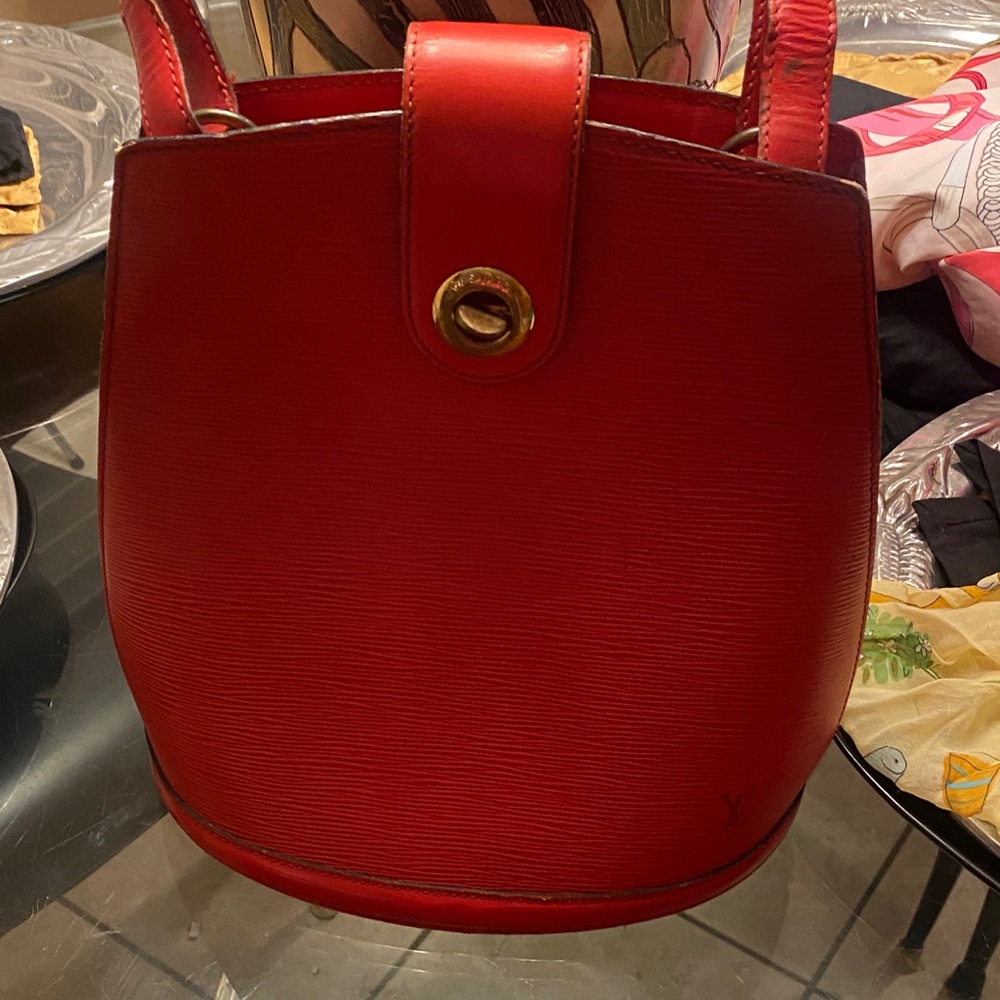 Elegant Red L V Women's Bag - Picture 3 of 16
